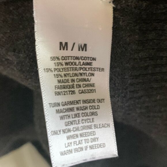 Aeropostale lightweight gray sweater - Picture 4 of 5